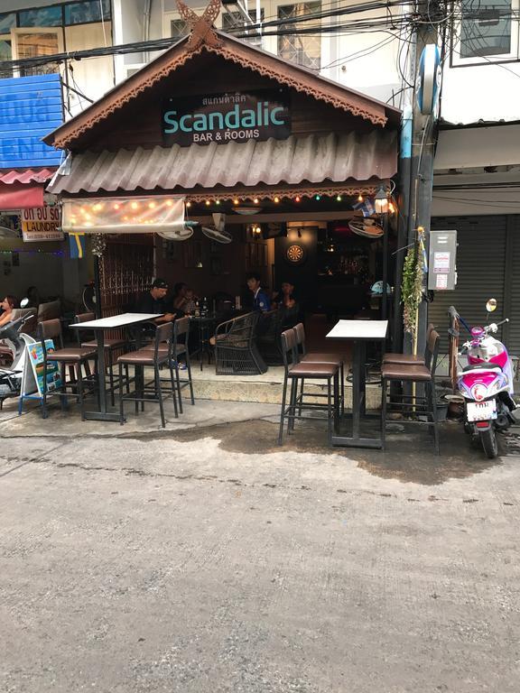 Scandalic Bar and Guest house Pattaya Extérieur photo