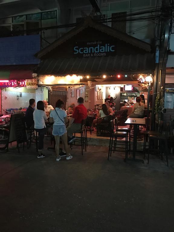 Scandalic Bar and Guest house Pattaya Extérieur photo