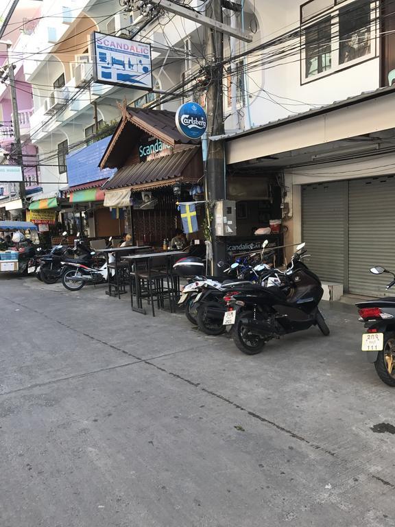 Scandalic Bar and Guest house Pattaya Extérieur photo